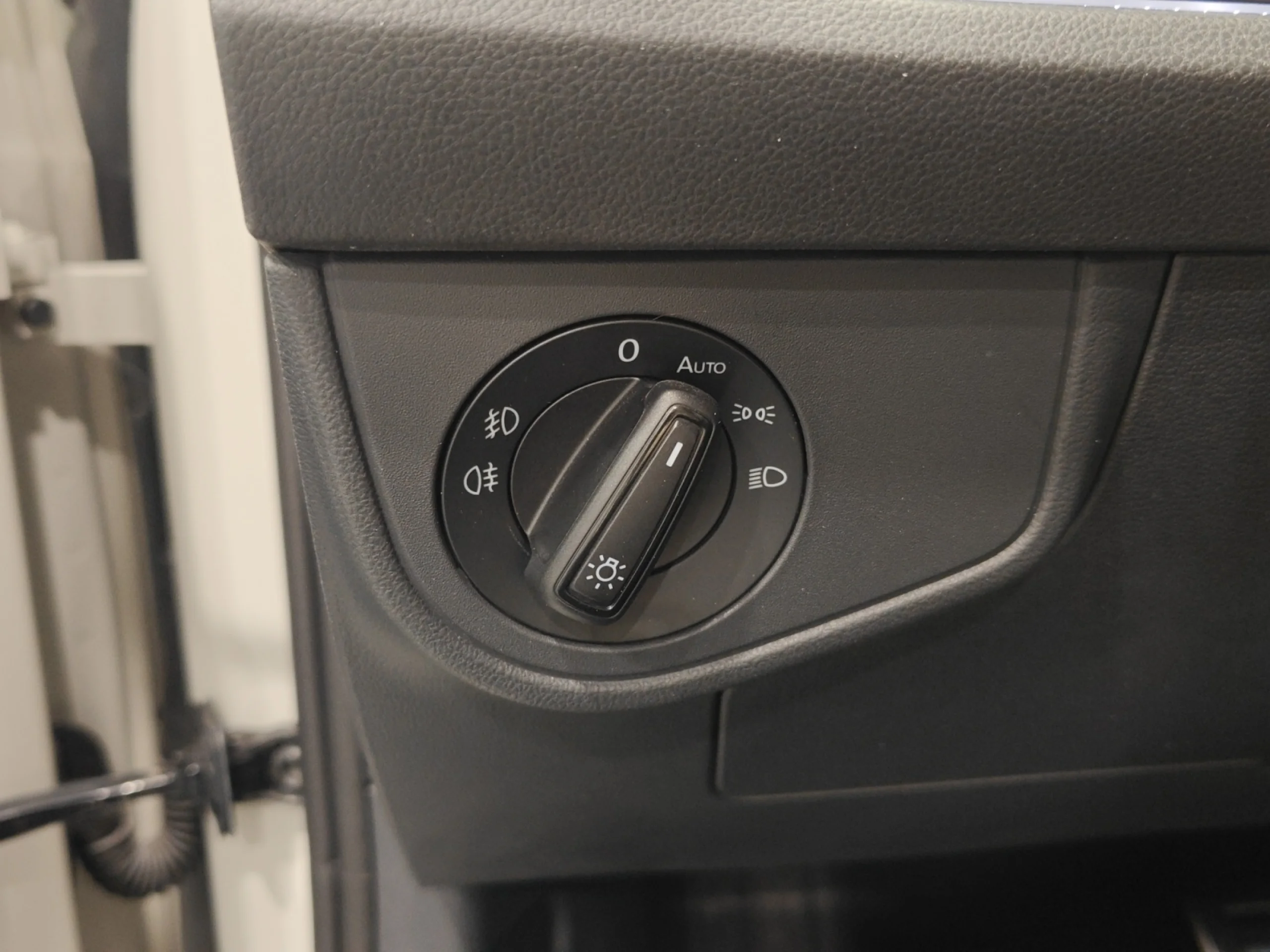 VOLKSWAGEN TAIGO R LINE 1.0 TSI 81KW (110CV) DSG - Foto 12