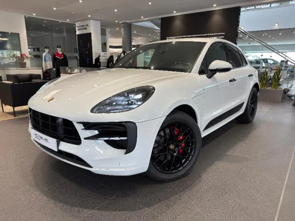 PORSCHE MACAN GTS