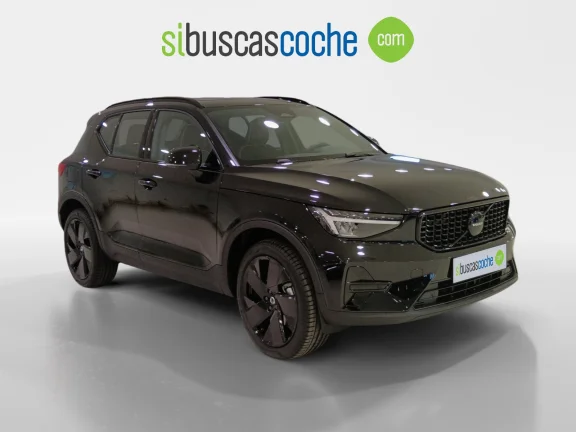 VOLVO XC40 2.0 B3 G BLACK EDITION PLUS AUTO