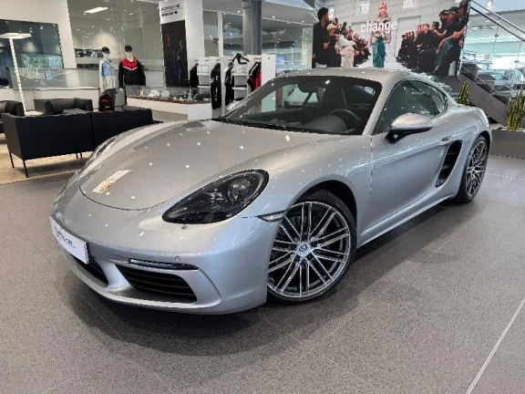 PORSCHE 718 CAYMAN