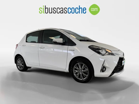 TOYOTA Yaris 1.5 100H ACTIVE