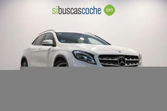MERCEDES-BENZ GLA GLA 200 D