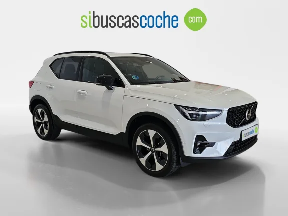 VOLVO XC40 2.0 B4 G PLUS DARK AUTO