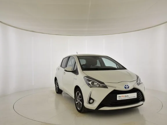 TOYOTA Yaris 1.5 100H ACTIVE TECH