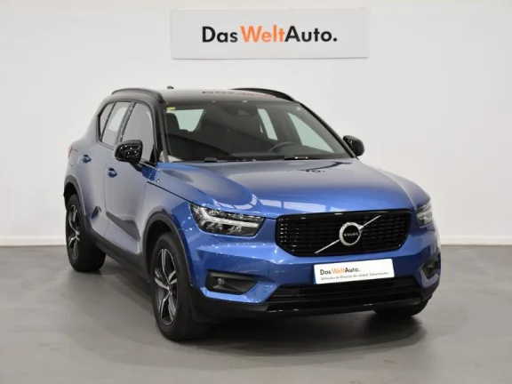 VOLVO XC40 1.5 T3 R DESIGN