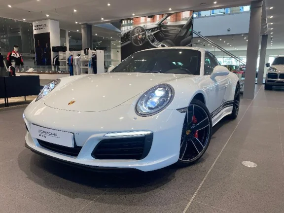 PORSCHE 911 CARRERA 4S COUPÉ