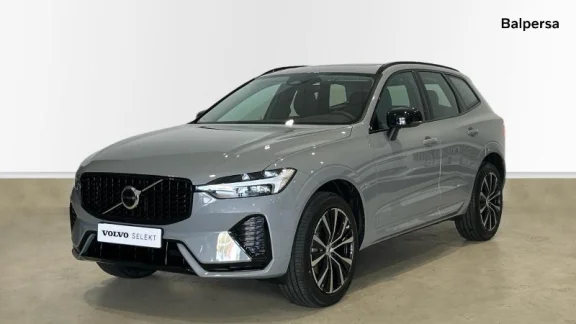 VOLVO XC60 2.0 B5 G AWD PLUS DARK AUTO