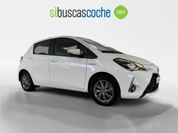 TOYOTA Yaris 1.5 100H ACTIVE