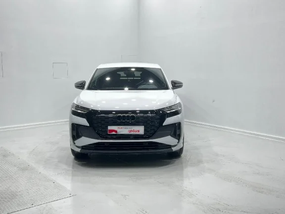 AUDI Q4 SPORTBACK E TRON BLACK LINE EDITION 40 E TRON 150KW 82KWH