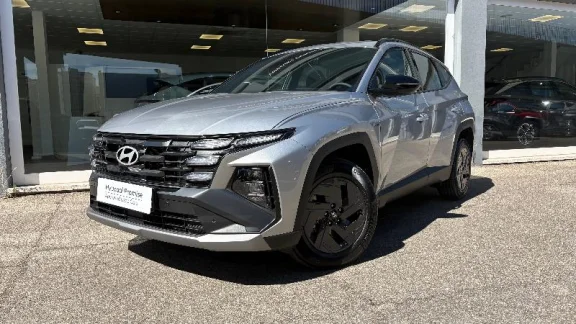 HYUNDAI TUCSON 1.6T 212KW (288CV) PHEV AT BLACK LINE