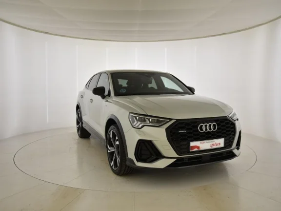 AUDI Q3 40 TFSI 140KW S TRONIC QUATTR BLACK LINE
