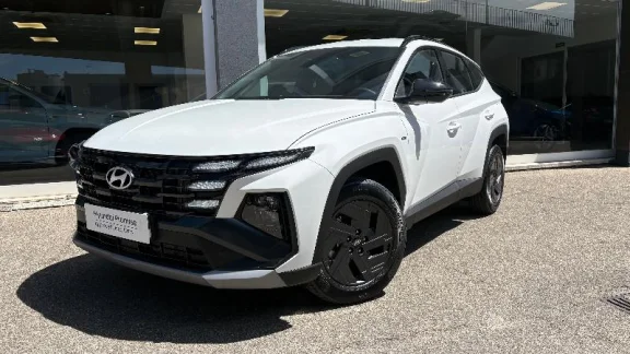 HYUNDAI TUCSON 1.6T 212KW (288CV) PHEV AT BLACK LINE