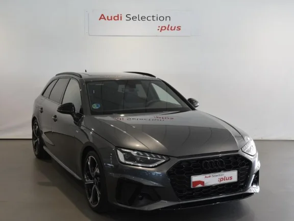 AUDI A4 AVANT BLACK LINE 35 TFSI 110KW S TRONIC