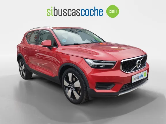 VOLVO XC40 2.0 D3 AWD MOMENTUM AUTO