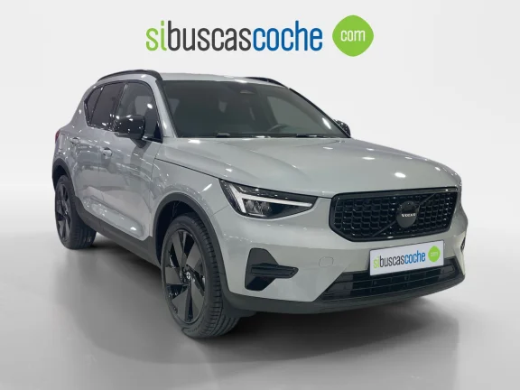 VOLVO XC40 2.0 B3 G BLACK EDITION PLUS AUTO