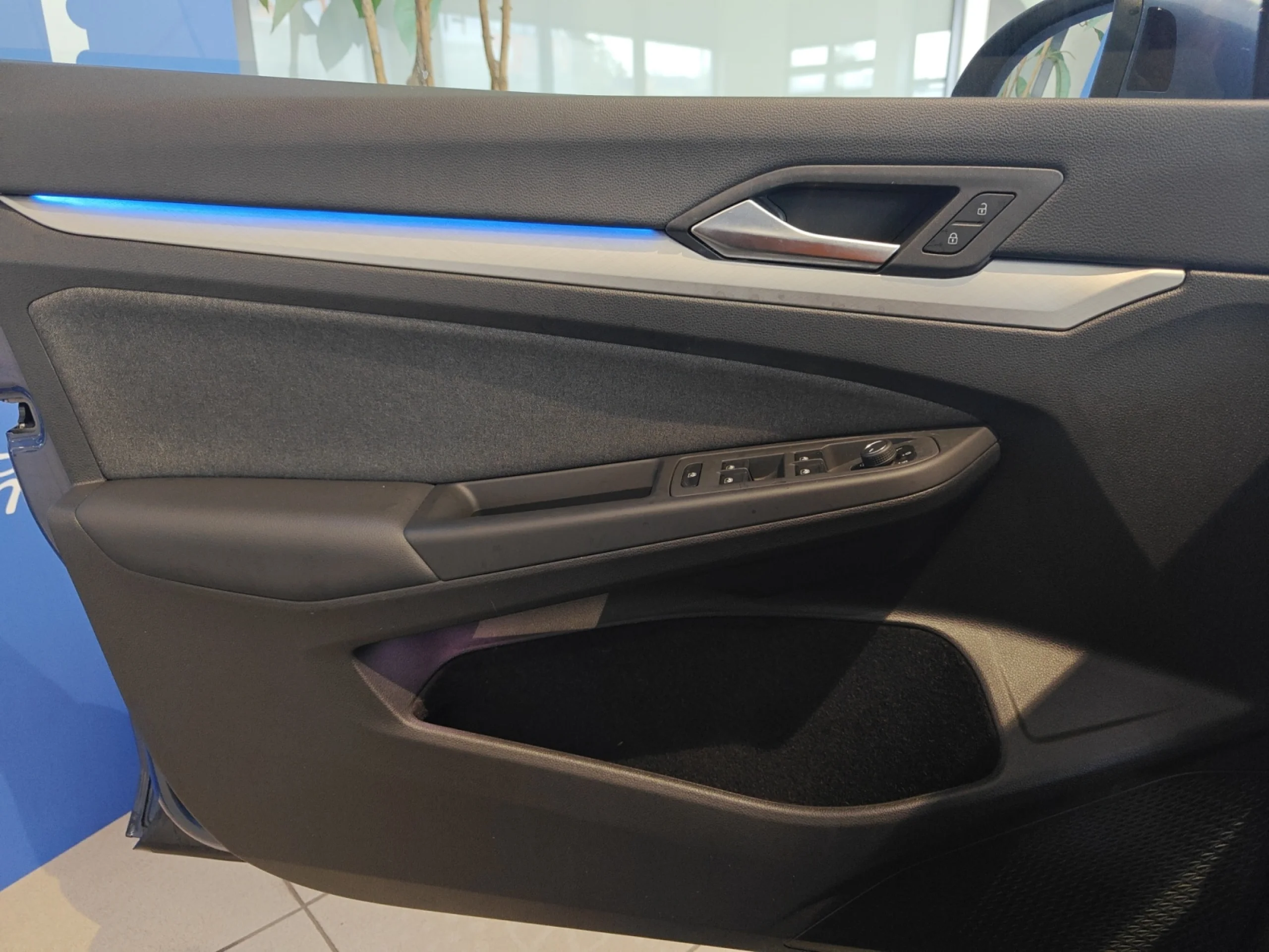 VOLKSWAGEN GOLF ··MÁS·· 1.5 TSI 85KW (115CV) - Foto 13