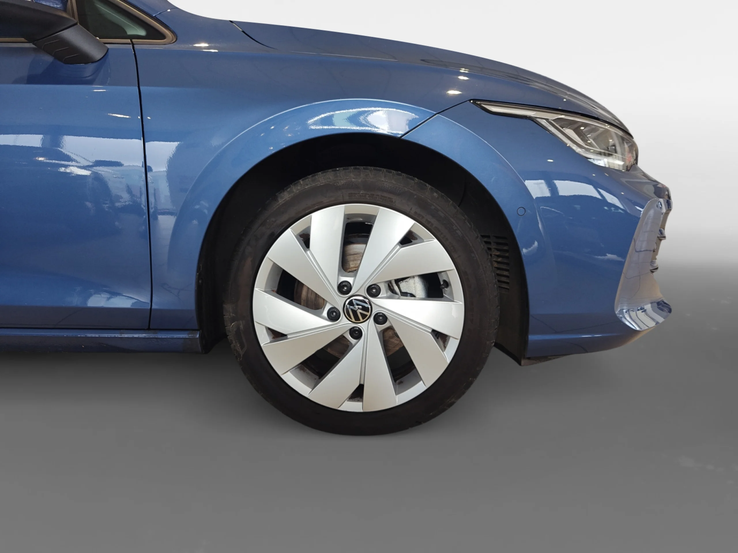 VOLKSWAGEN GOLF ··MÁS·· 1.5 TSI 85KW (115CV) - Foto 8