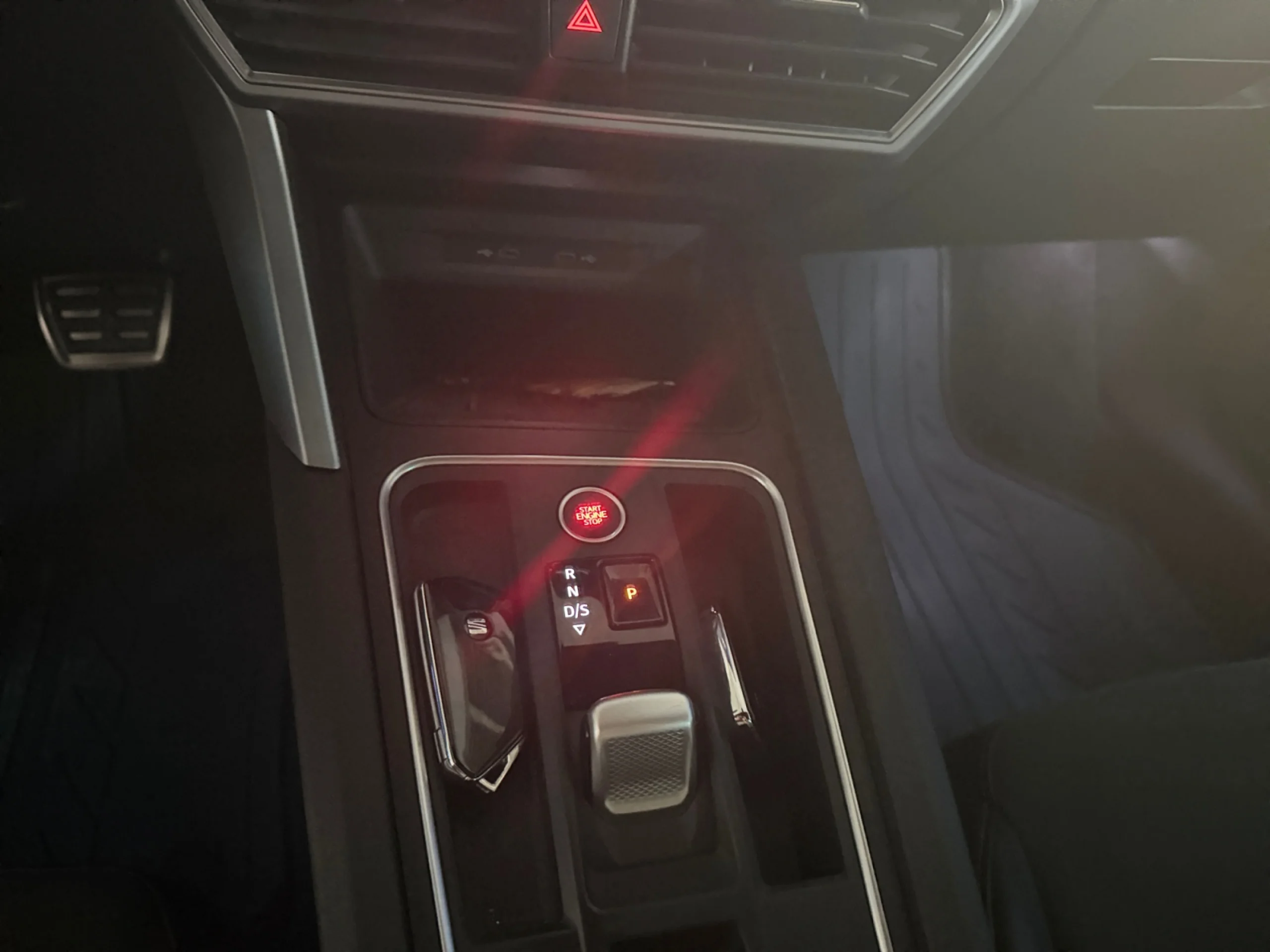 SEAT LEON 1.5 TSI E HYBRID 150KW DSG 6 FR XL - Foto 14