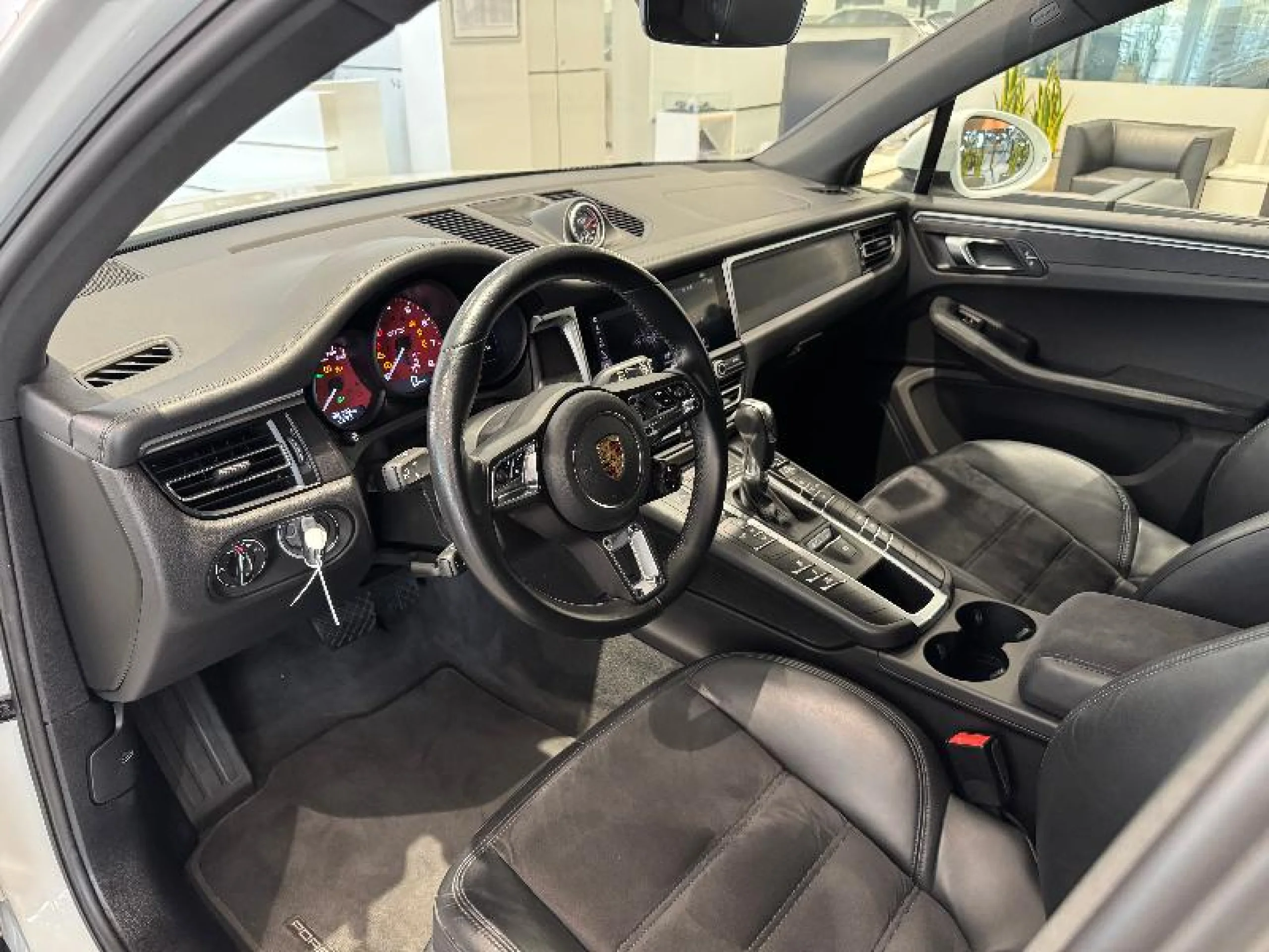 PORSCHE MACAN GTS - Foto 9