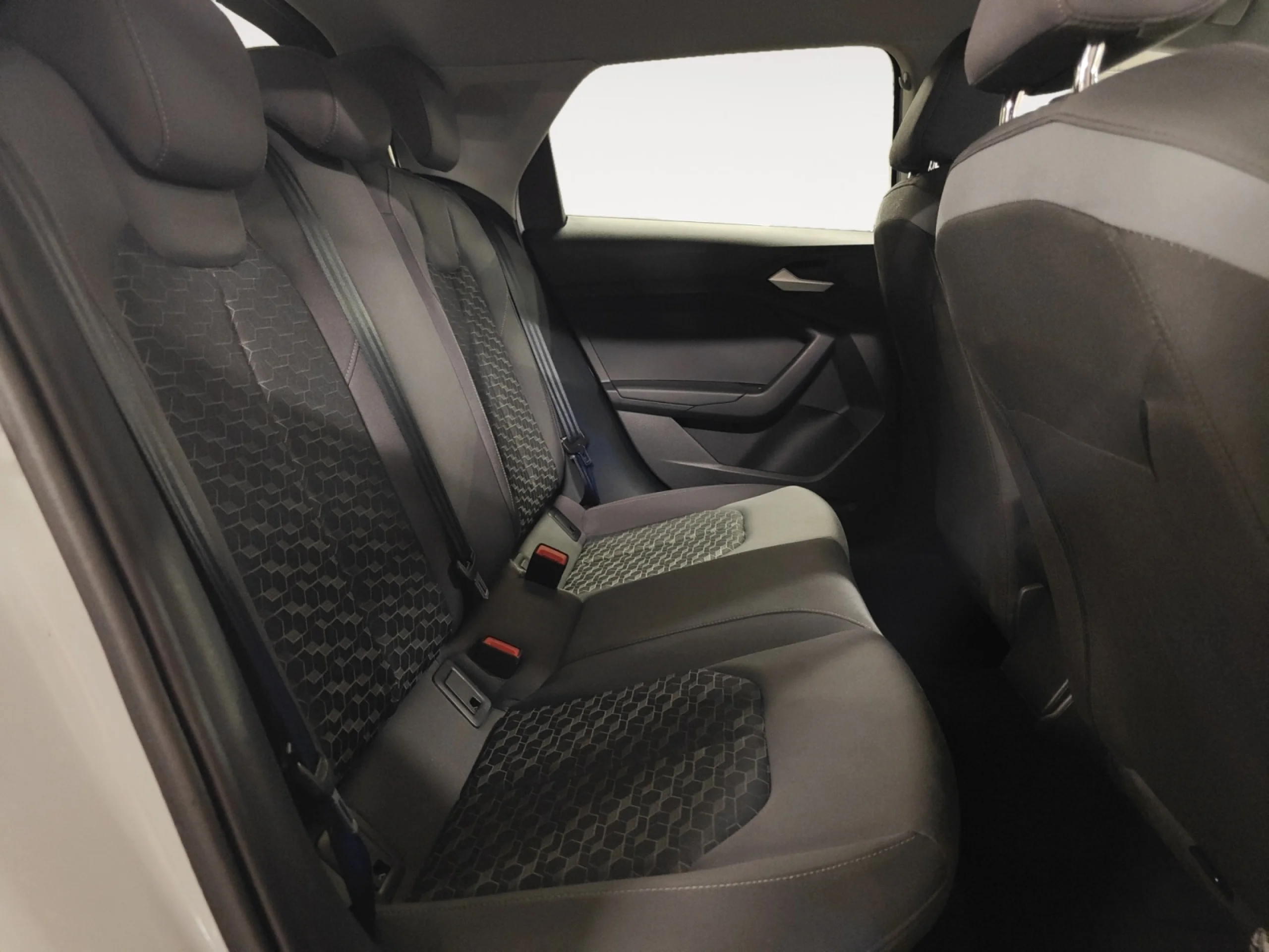 AUDI A1 SPORTBACK ADRENALIN 30 TFSI 85KW S TRON - Foto 6