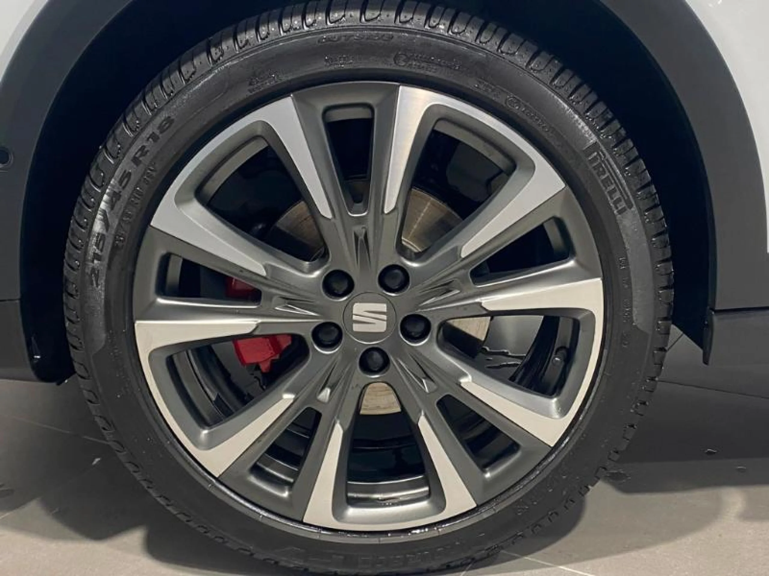 SEAT ARONA 1.0 TSI 85KW (115CV) FR SPECIAL EDITION - Foto 8