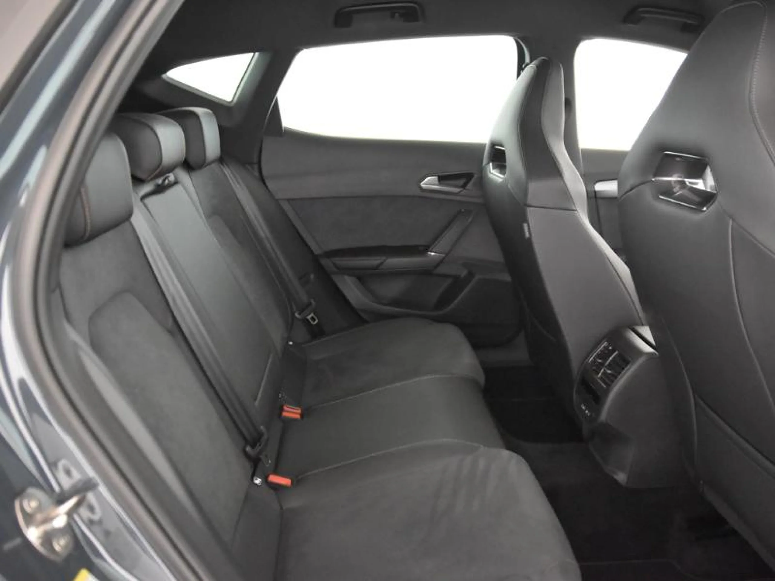 CUPRA FORMENTOR 1.5 ETSI 110KW (150 CV) DSG BEYOND - Foto 6