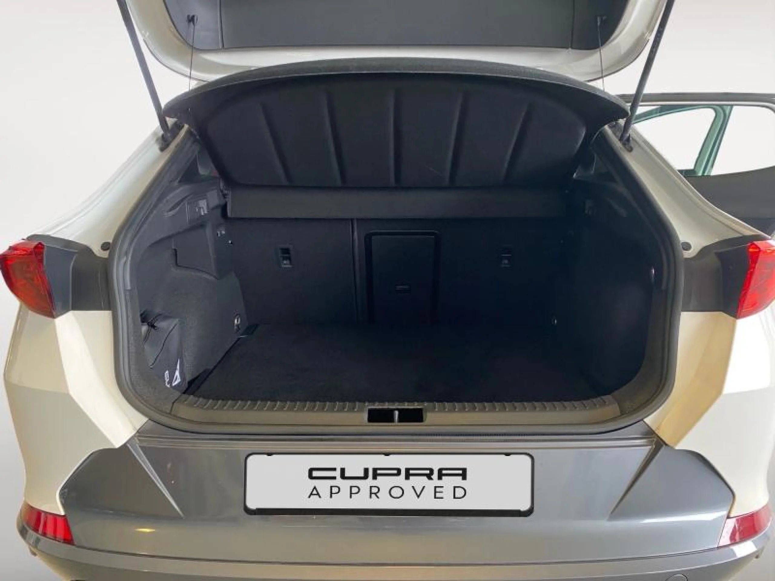 CUPRA FORMENTOR 1.5 TSI 110KW (150 CV) - Foto 7