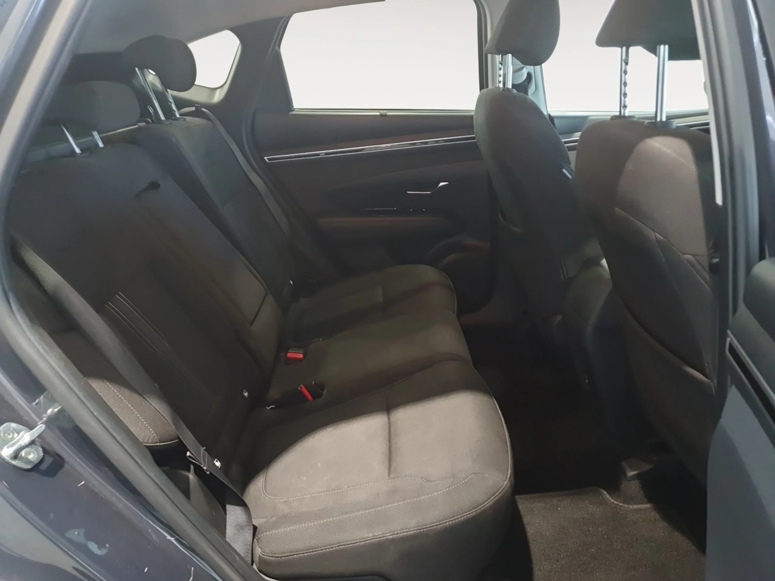 HYUNDAI TUCSON 1.6 CRDI 100KW (136CV) 48V MAXX - Foto 8