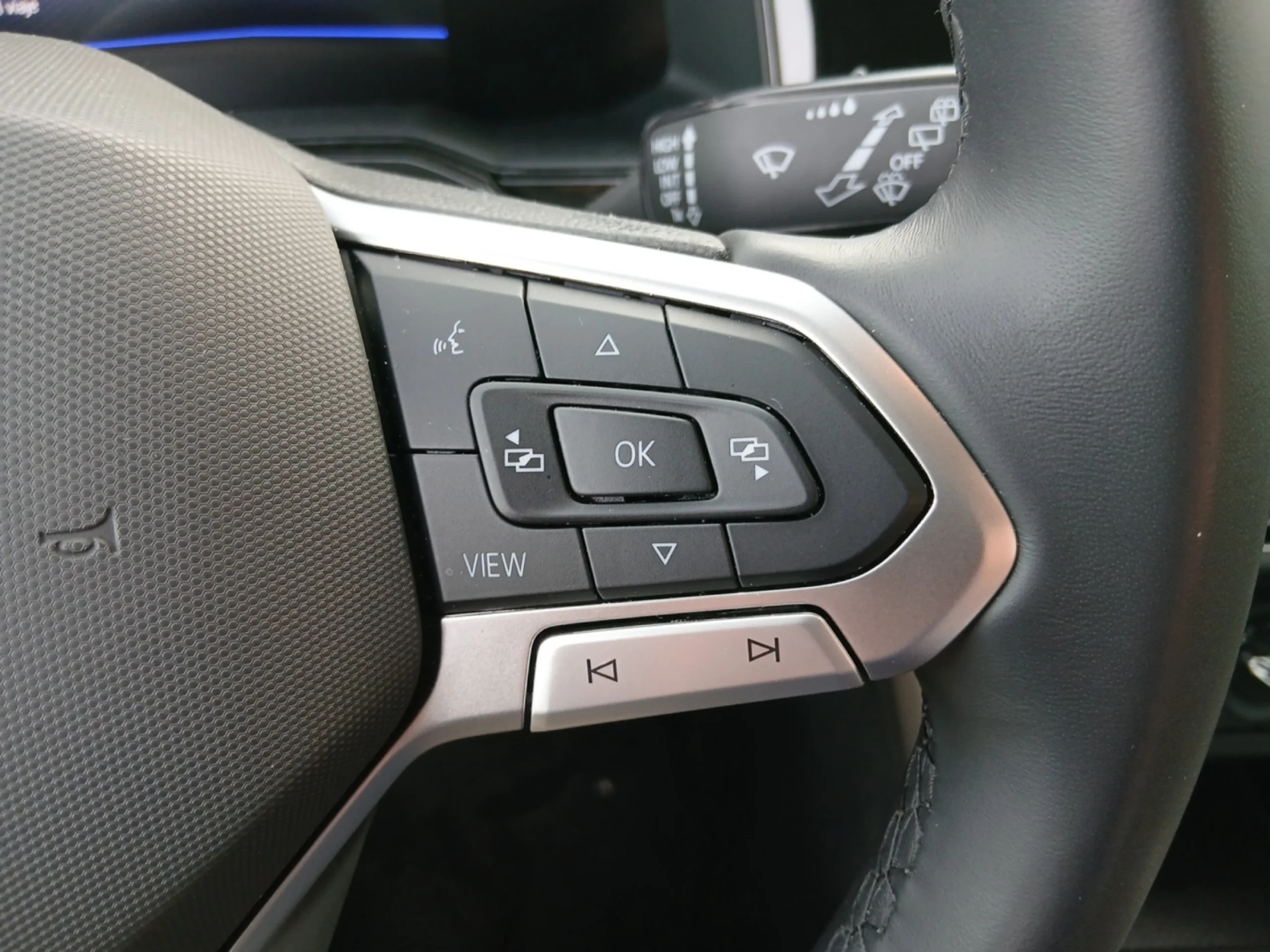 VOLKSWAGEN POLO LIFE 1.0 TSI 70KW (95CV) - Foto 10