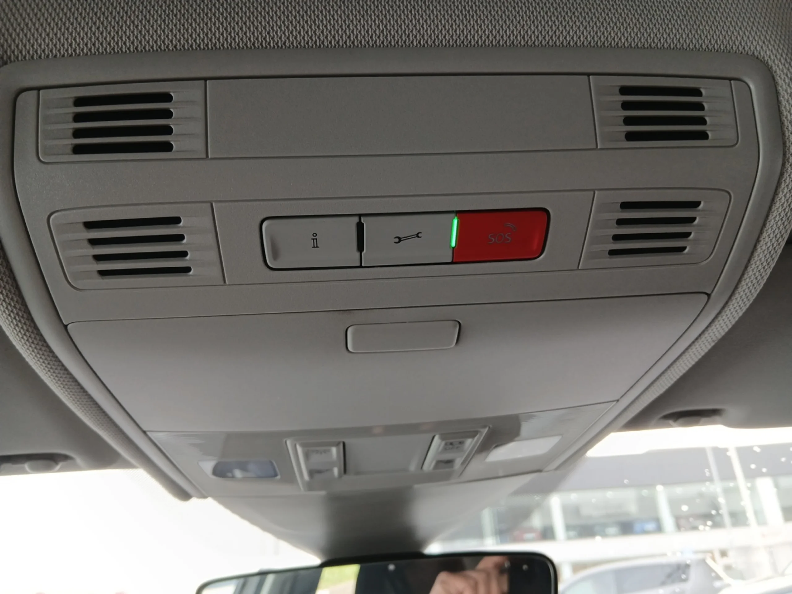 VOLKSWAGEN POLO LIFE 1.0 TSI 70KW (95CV) - Foto 13