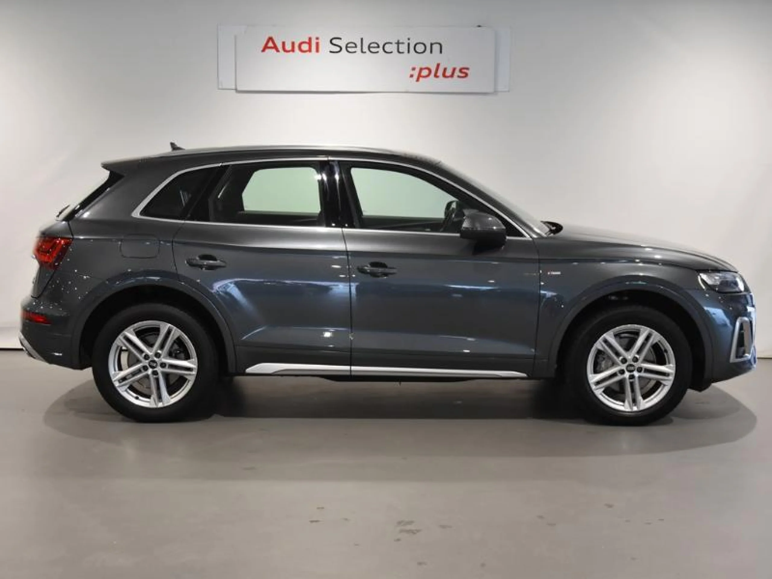 AUDI Q5 GENUINE 40 TDI 150KW QUATTRO ULTRA - Foto 3