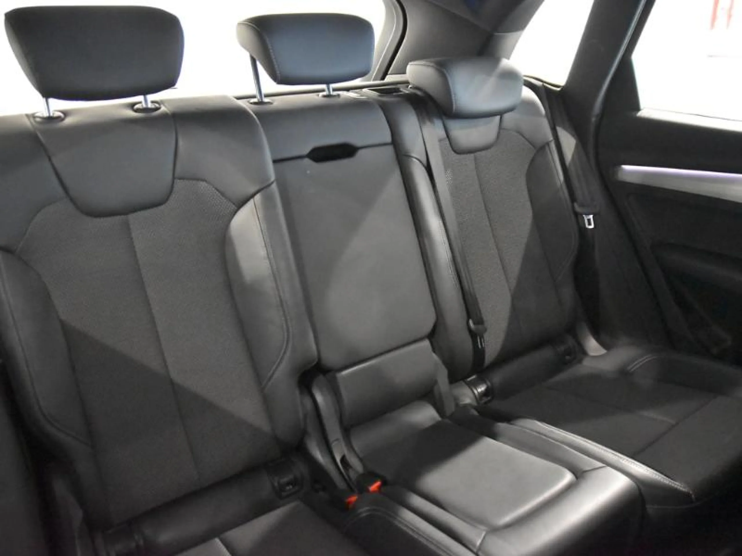 AUDI Q5 GENUINE 40 TDI 150KW QUATTRO ULTRA - Foto 5