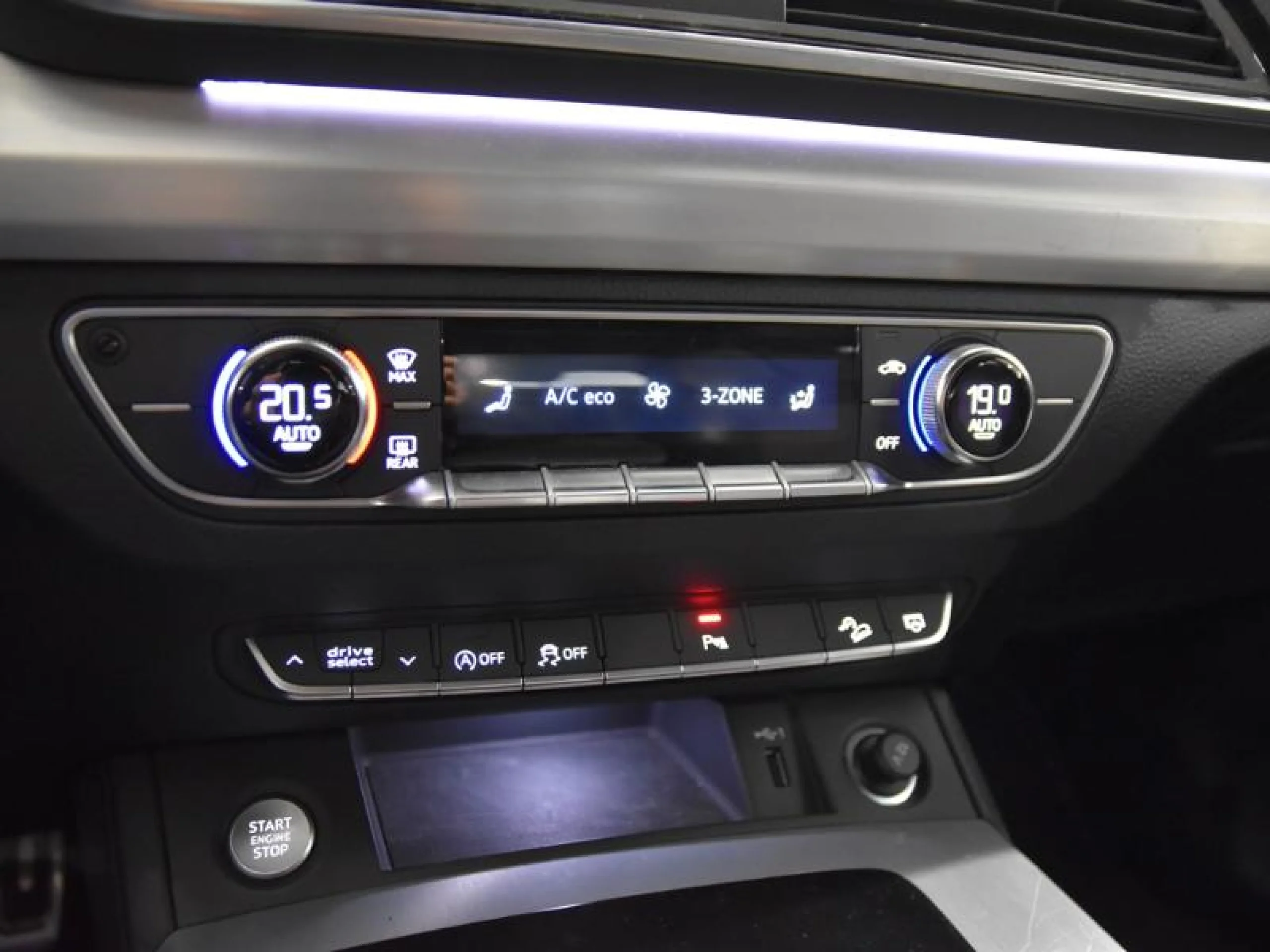 AUDI Q5 GENUINE 40 TDI 150KW QUATTRO ULTRA - Foto 12