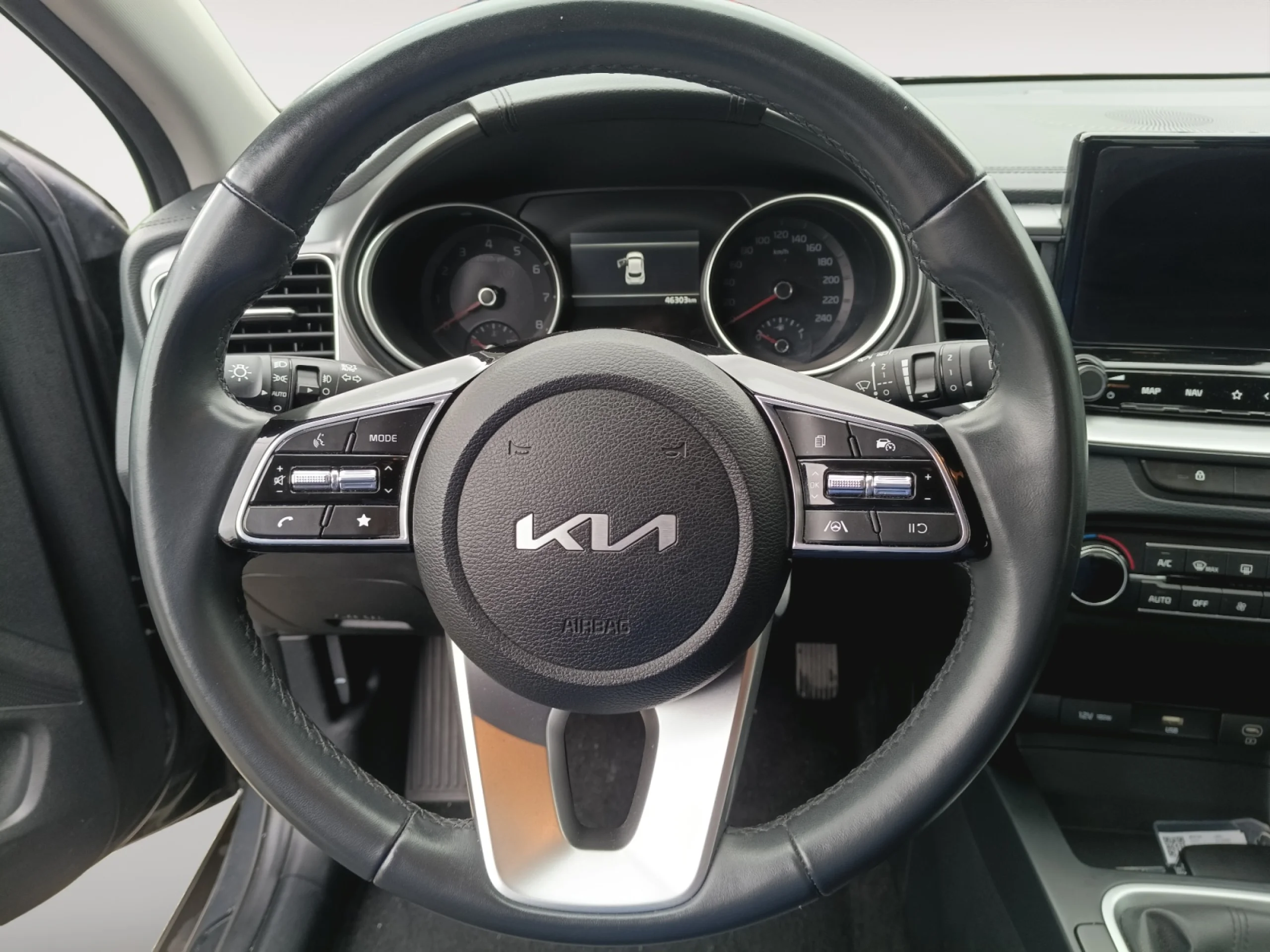 KIA XCEED 1.0 T GDI DRIVE 74KW (100CV) - Foto 11