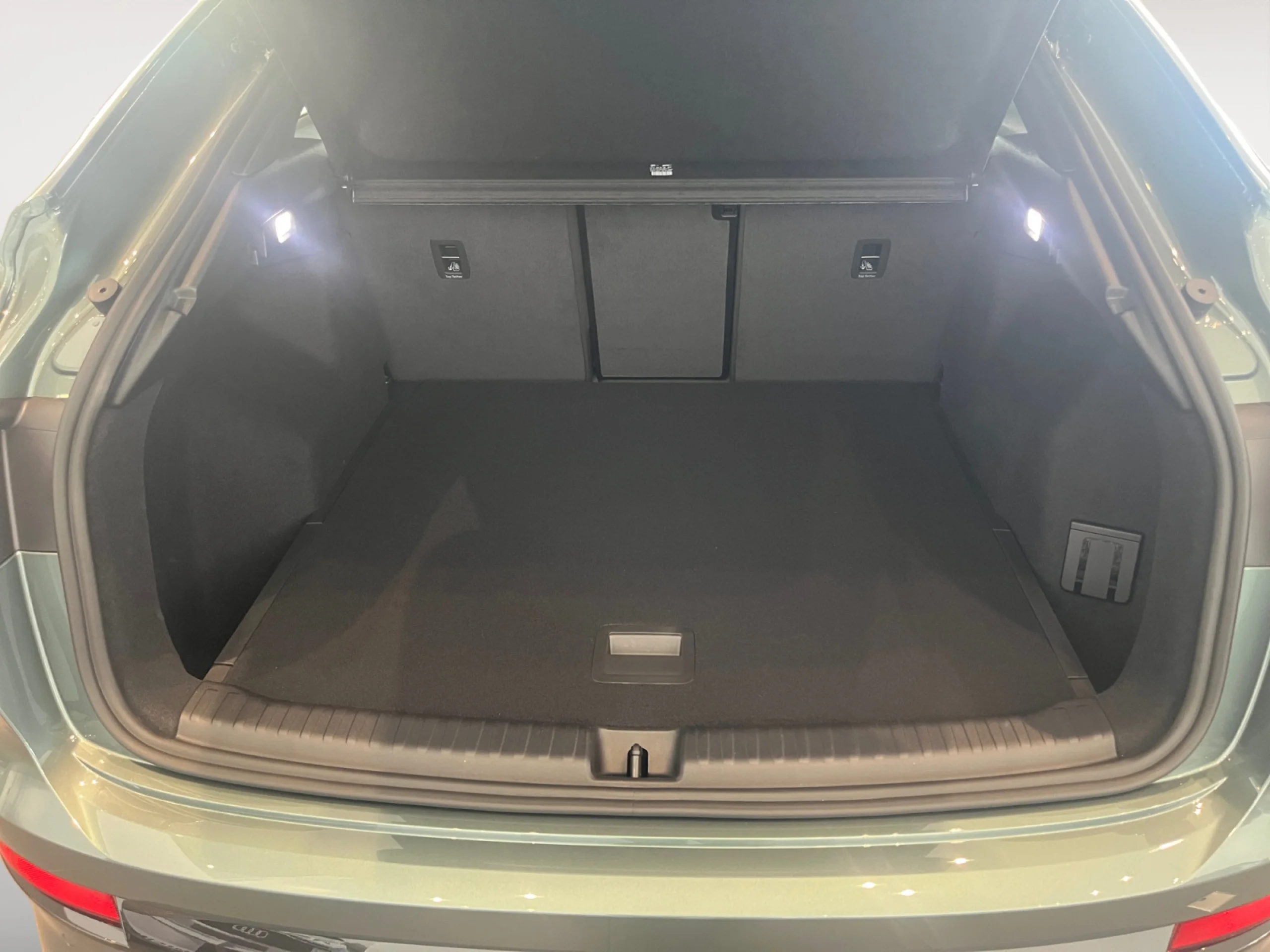 AUDI Q4 Q4 SPORTBACK LAUNCH EDITION E TRON PERFORMANCE  210,00 KW 77,0 KWH - Foto 7