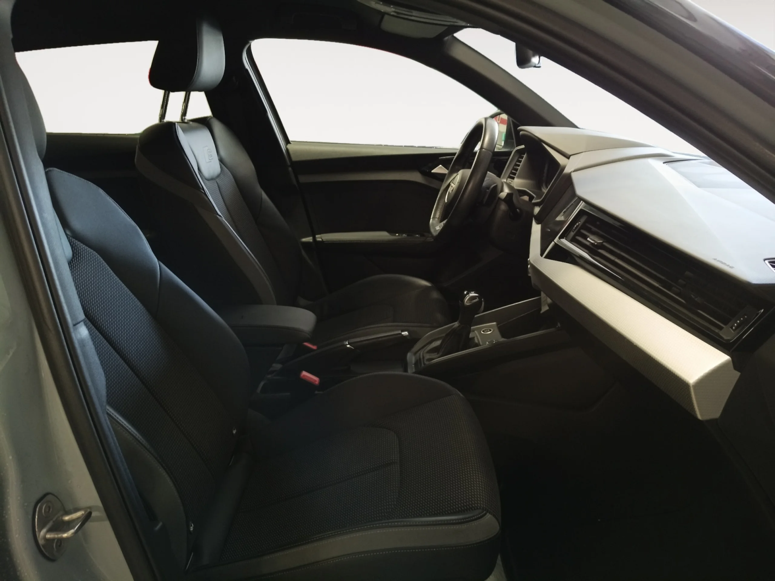 AUDI A1 CITYCARVER 30 TFSI 81KW (110CV) S TRONIC - Foto 5