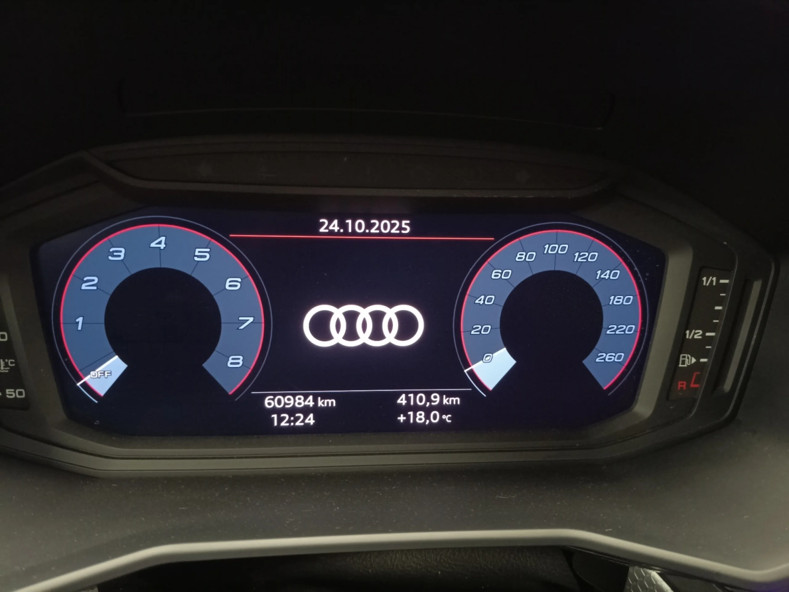 AUDI A1 CITYCARVER 30 TFSI 81KW (110CV) S TRONIC - Foto 10