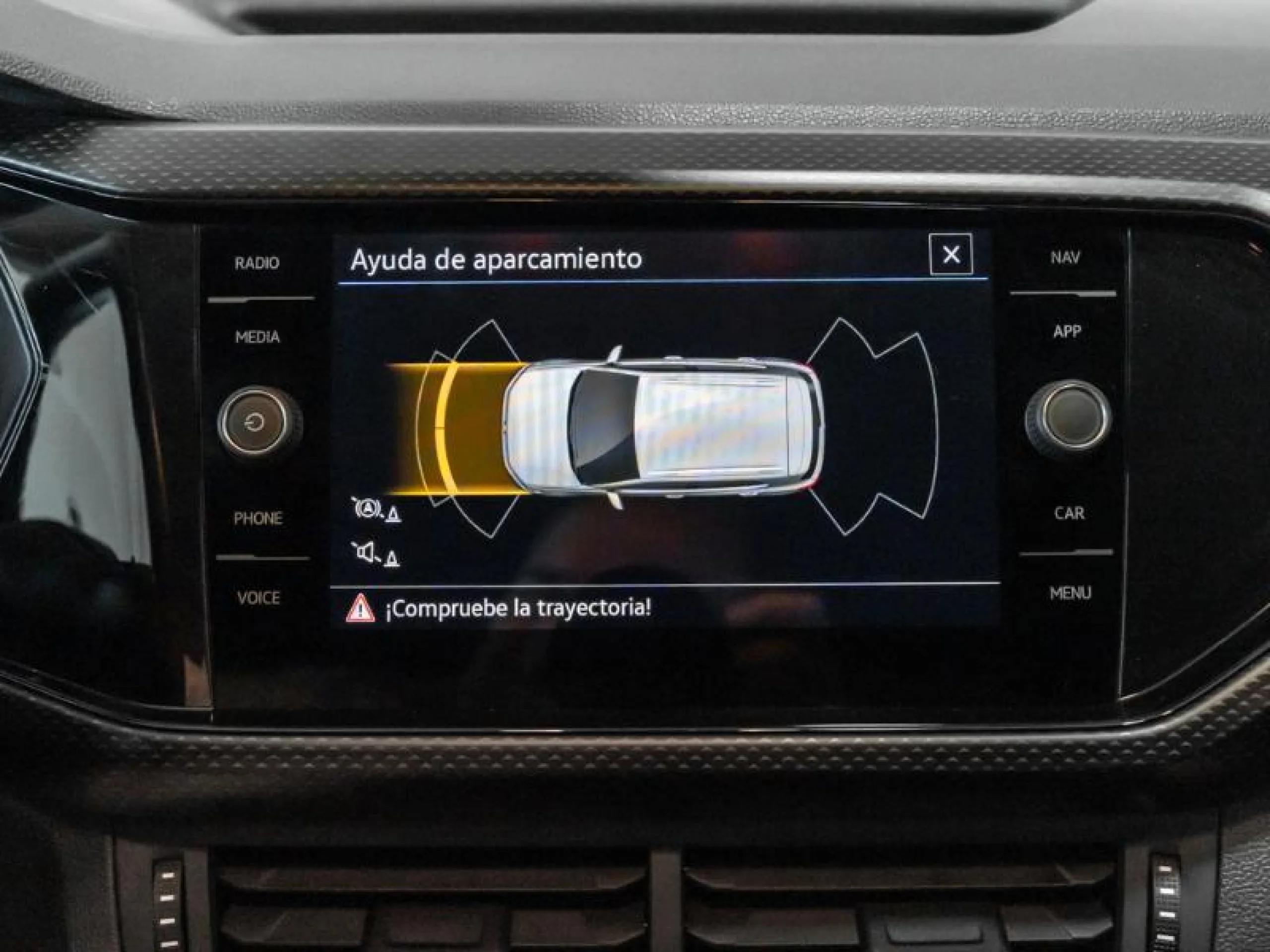 VOLKSWAGEN T CROSS ADVANCE 1.0 TSI 81KW (110CV) - Foto 9