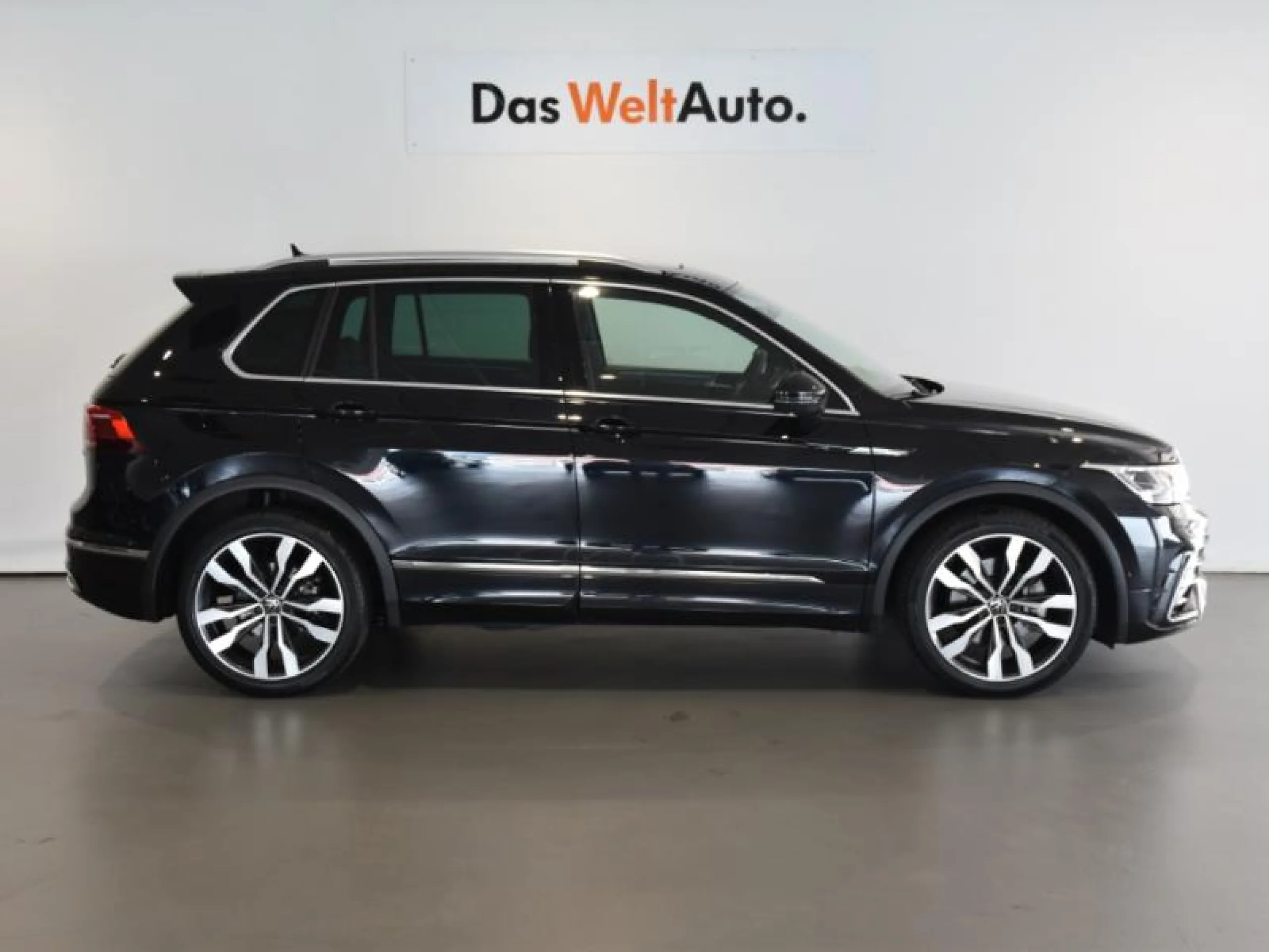 VOLKSWAGEN TIGUAN R LINE 2.0 TDI 147KW (200CV) DSG - Foto 3