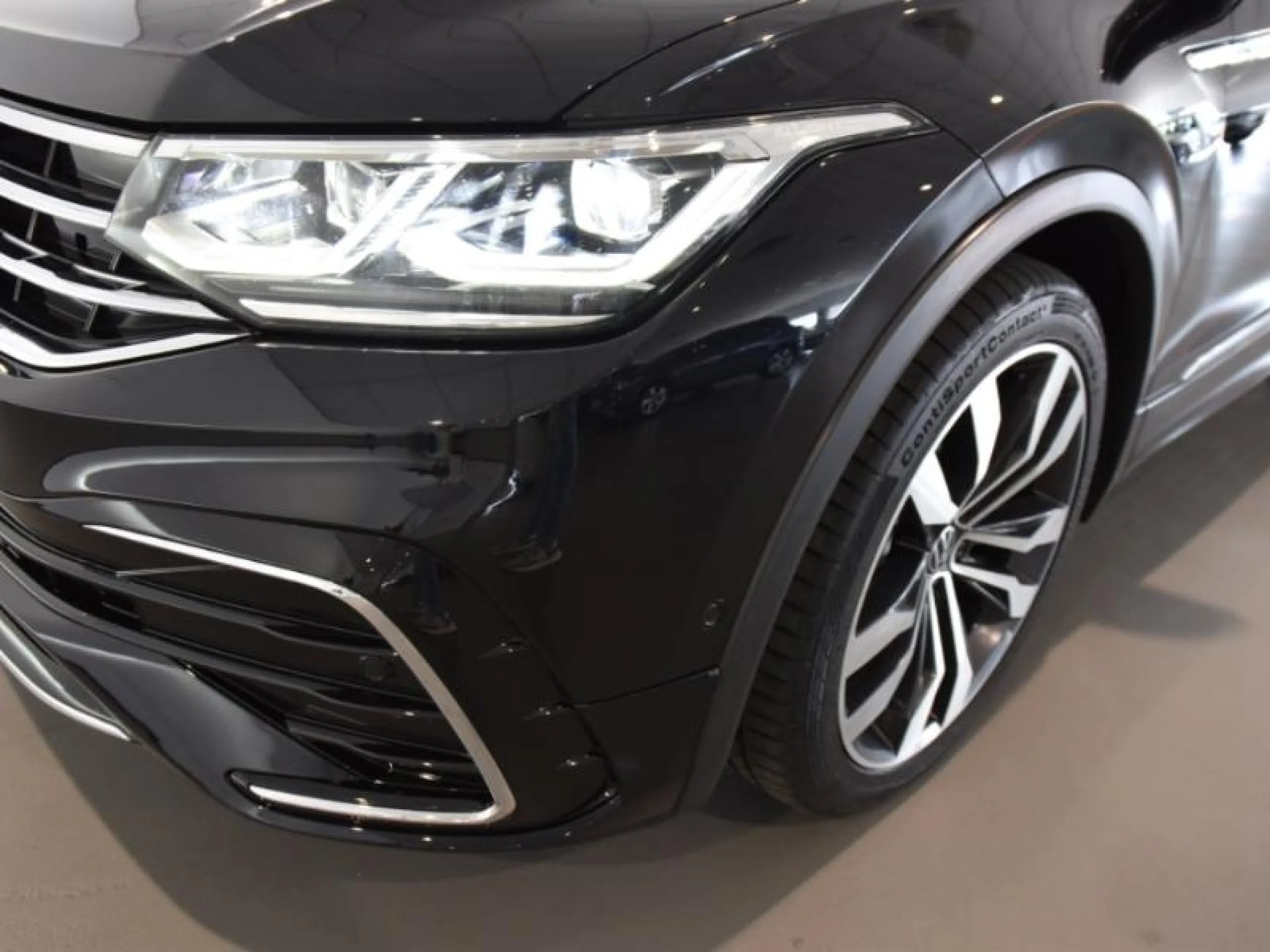 VOLKSWAGEN TIGUAN R LINE 2.0 TDI 147KW (200CV) DSG - Foto 22