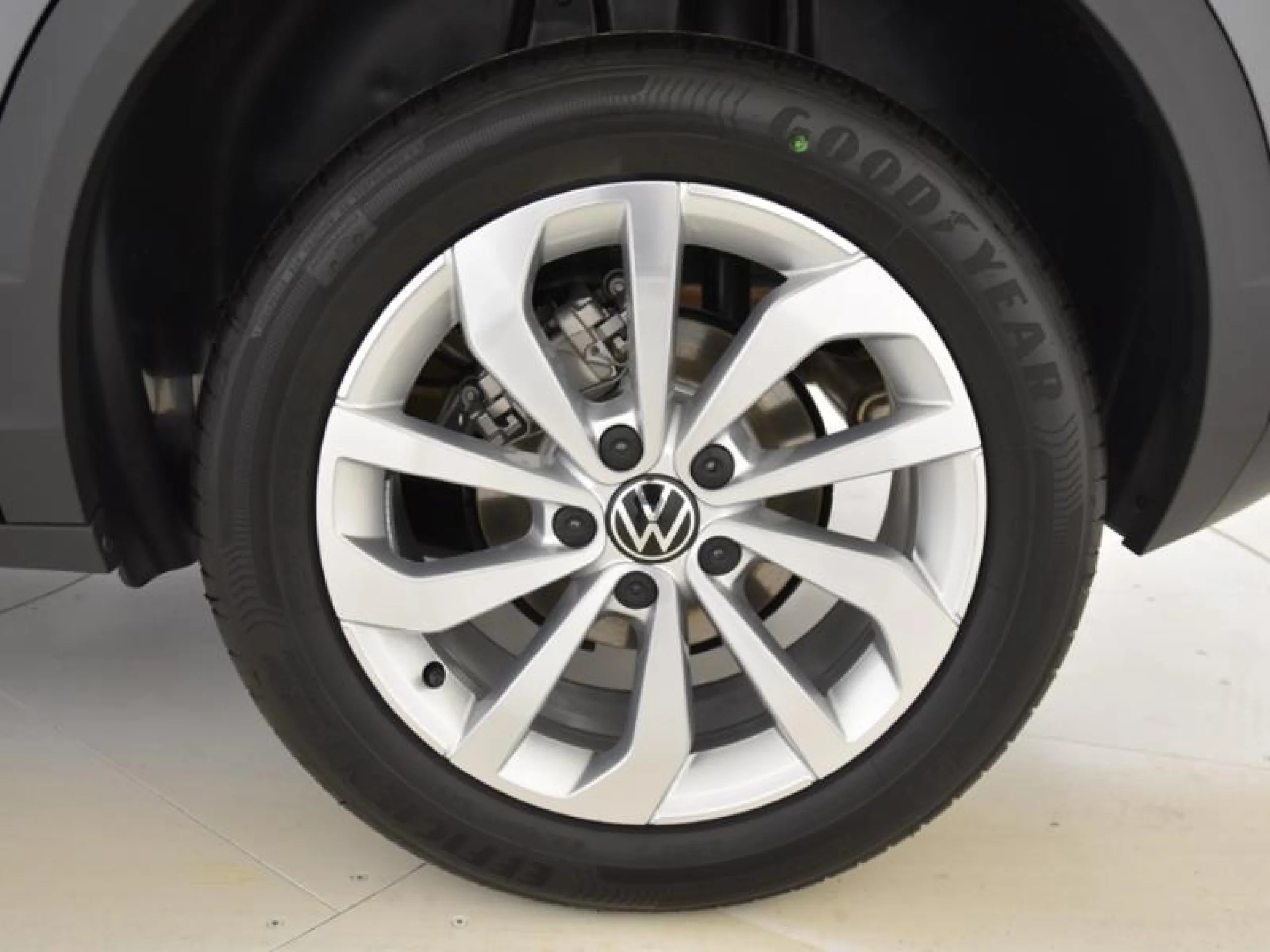 VOLKSWAGEN T ROC LIFE 1.0 TSI 81KW (110CV) - Foto 8