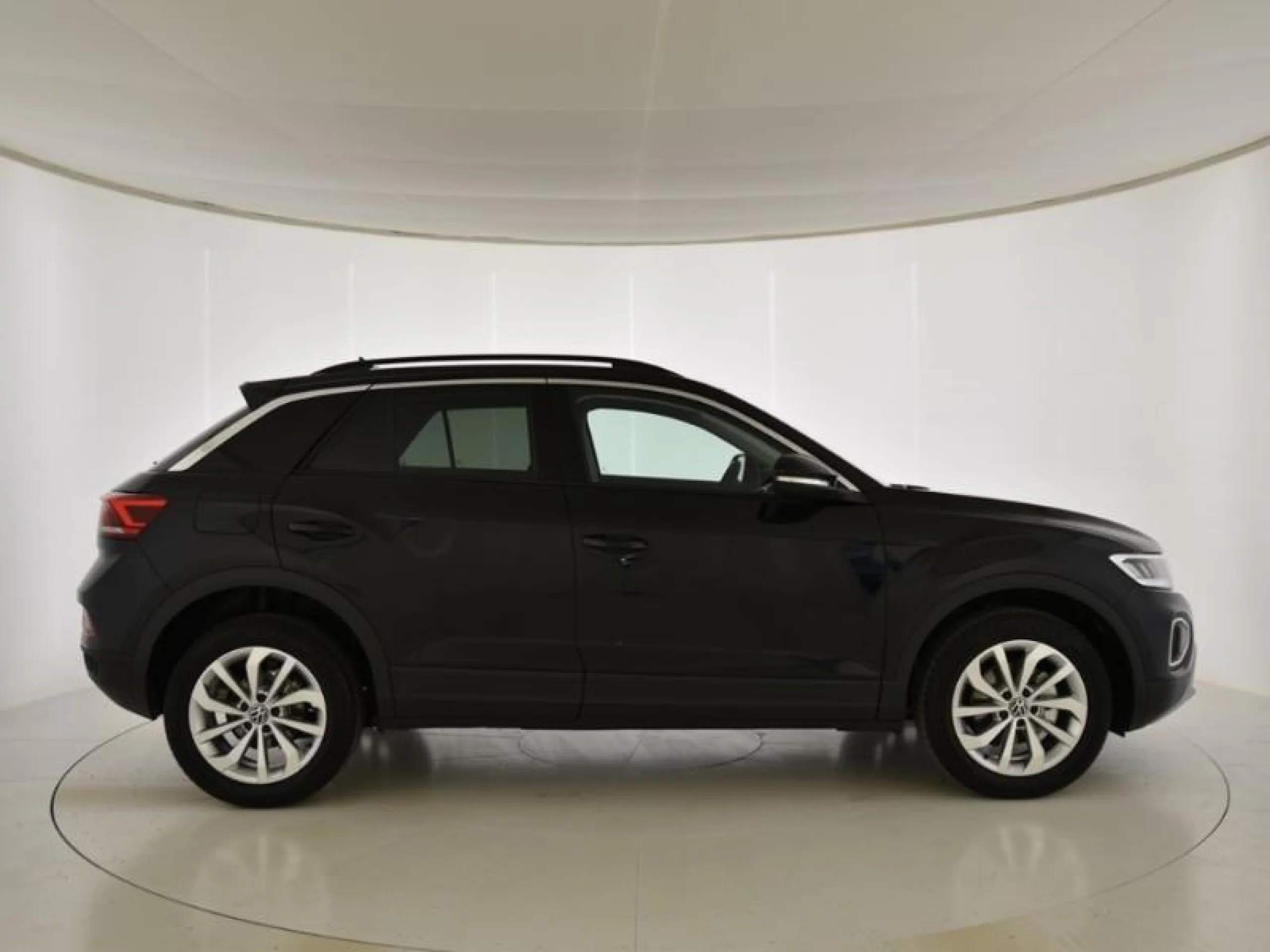 VOLKSWAGEN T ROC LIFE 1.0 TSI 81KW (110CV) - Foto 3