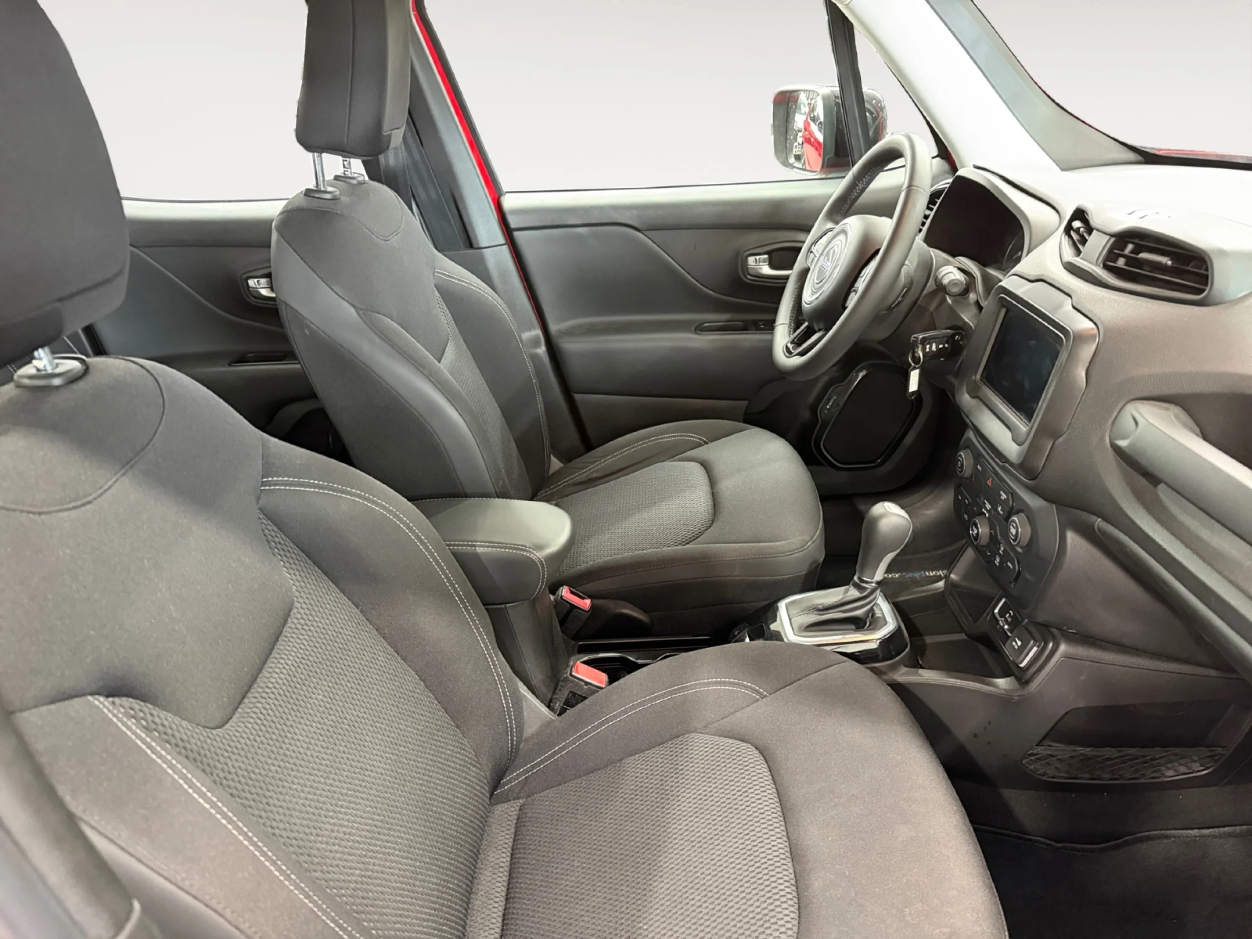 JEEP RENEGADE NIGHT EAGLE EHYBRID 1.5 96KW(130CV) ATX - Foto 5