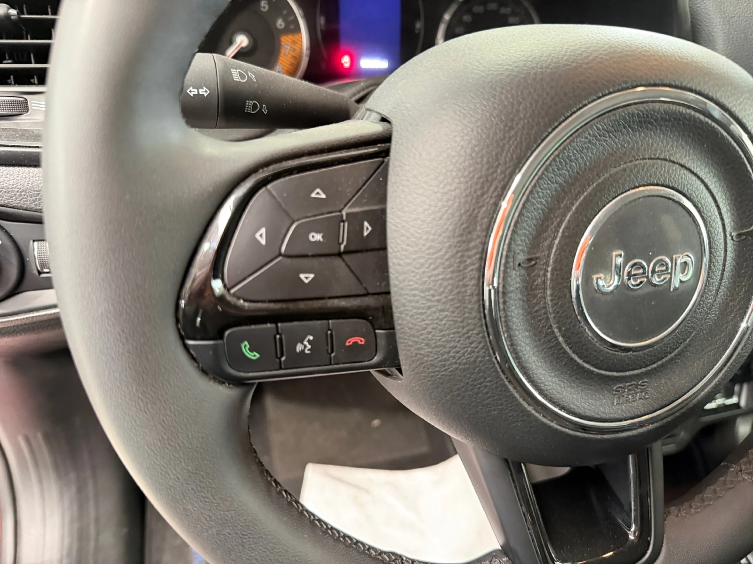 JEEP RENEGADE NIGHT EAGLE EHYBRID 1.5 96KW(130CV) ATX - Foto 9