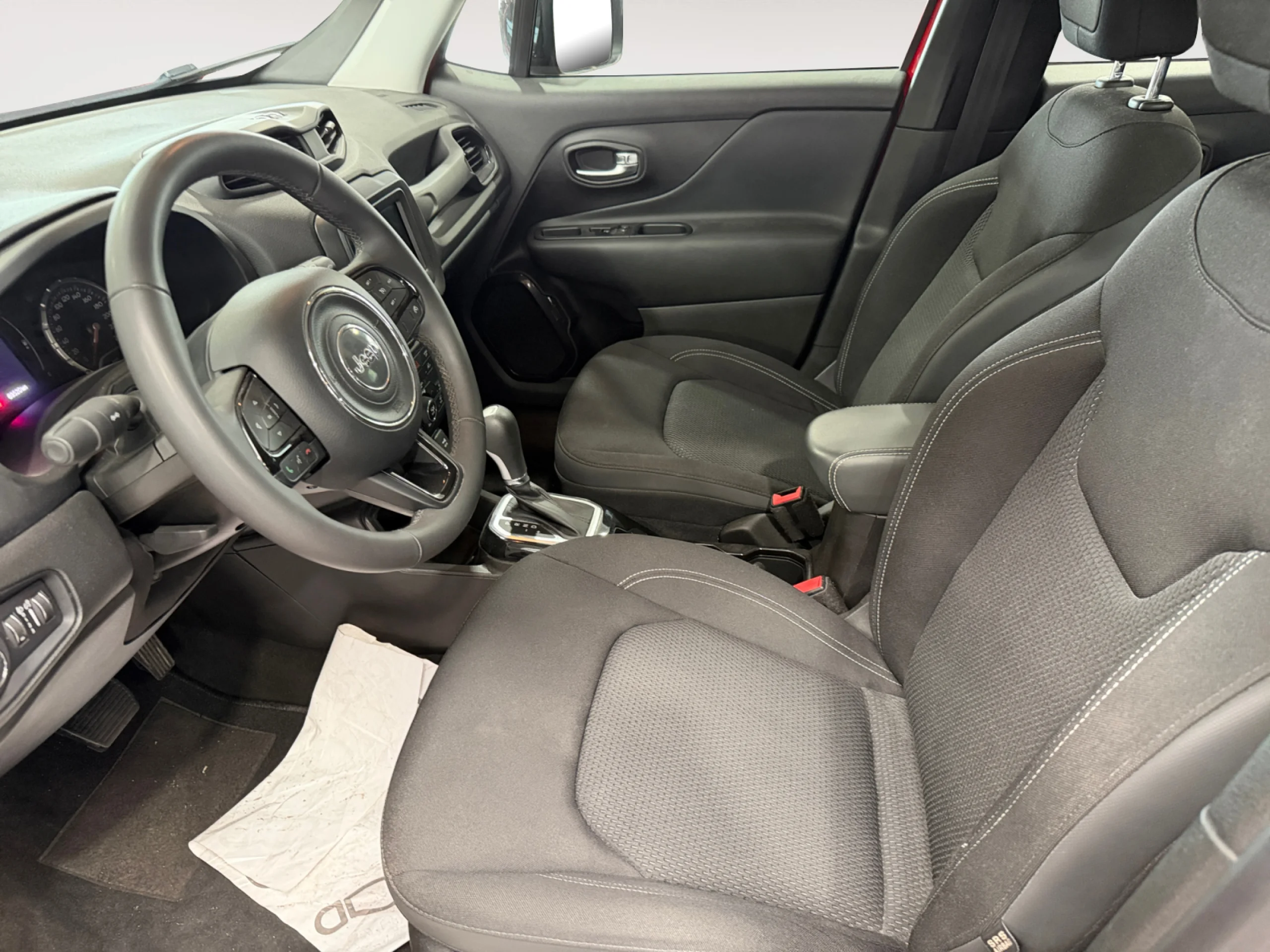 JEEP RENEGADE NIGHT EAGLE EHYBRID 1.5 96KW(130CV) ATX - Foto 23