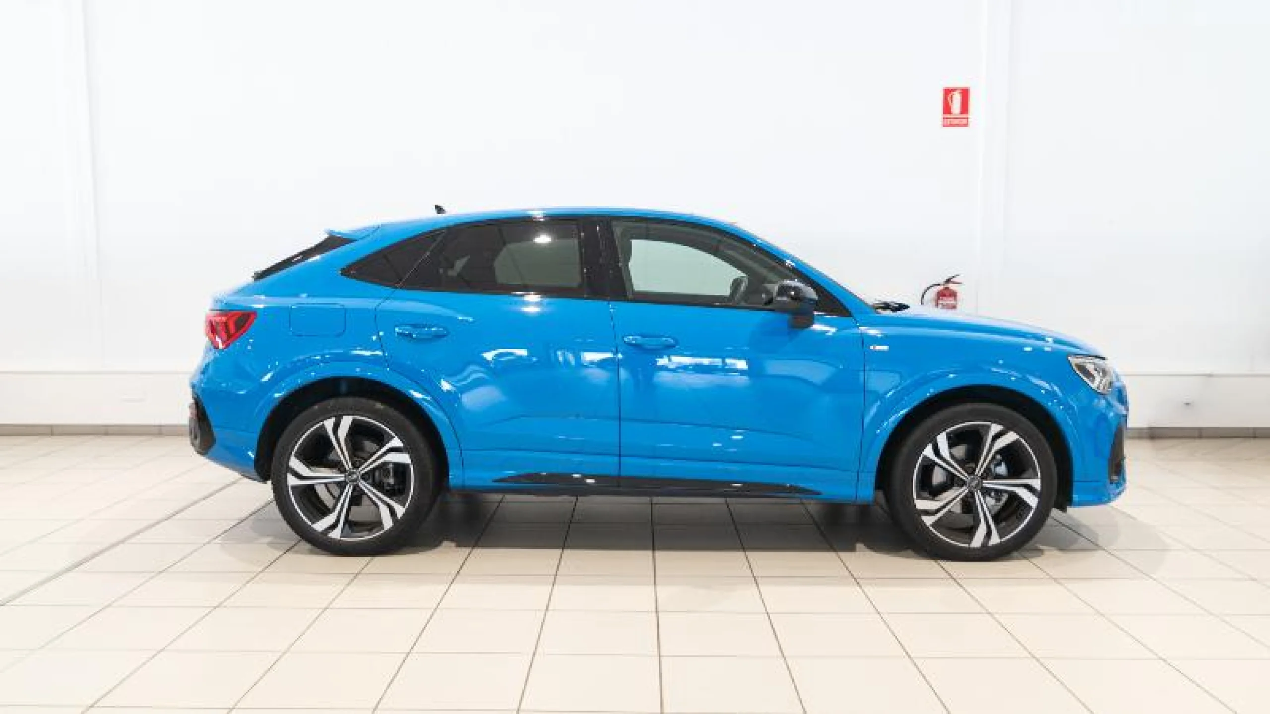 AUDI Q3 SPORTBACK BLACK LINE 35 TDI 110KW (150CV) S TRONIC - Foto 3