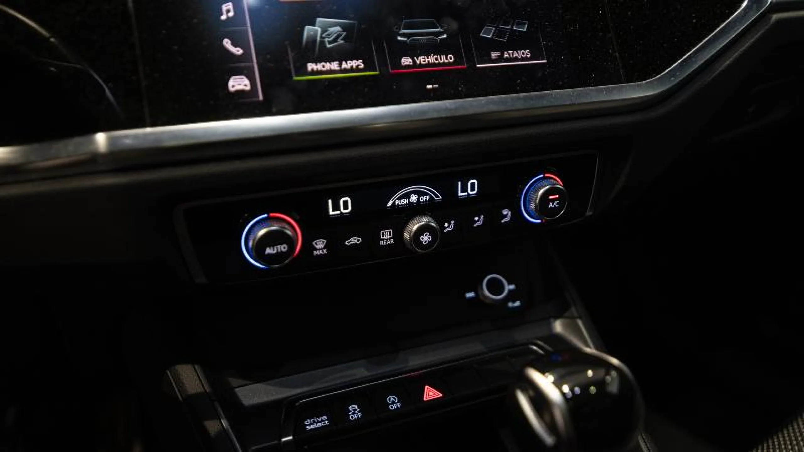 AUDI Q3 SPORTBACK BLACK LINE 35 TDI 110KW (150CV) S TRONIC - Foto 16
