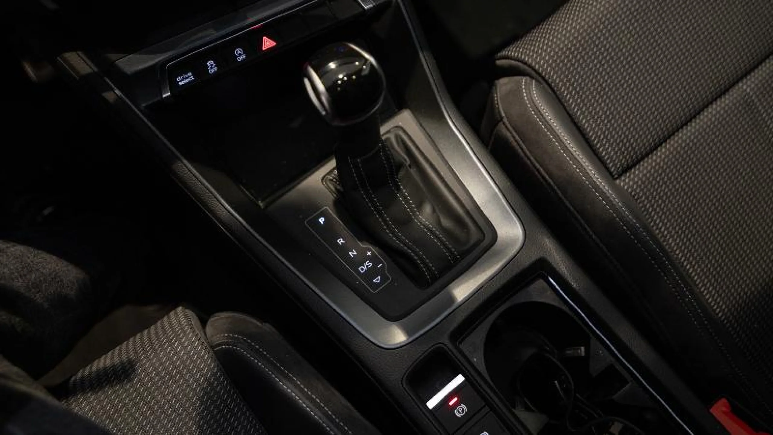 AUDI Q3 SPORTBACK BLACK LINE 35 TDI 110KW (150CV) S TRONIC - Foto 17