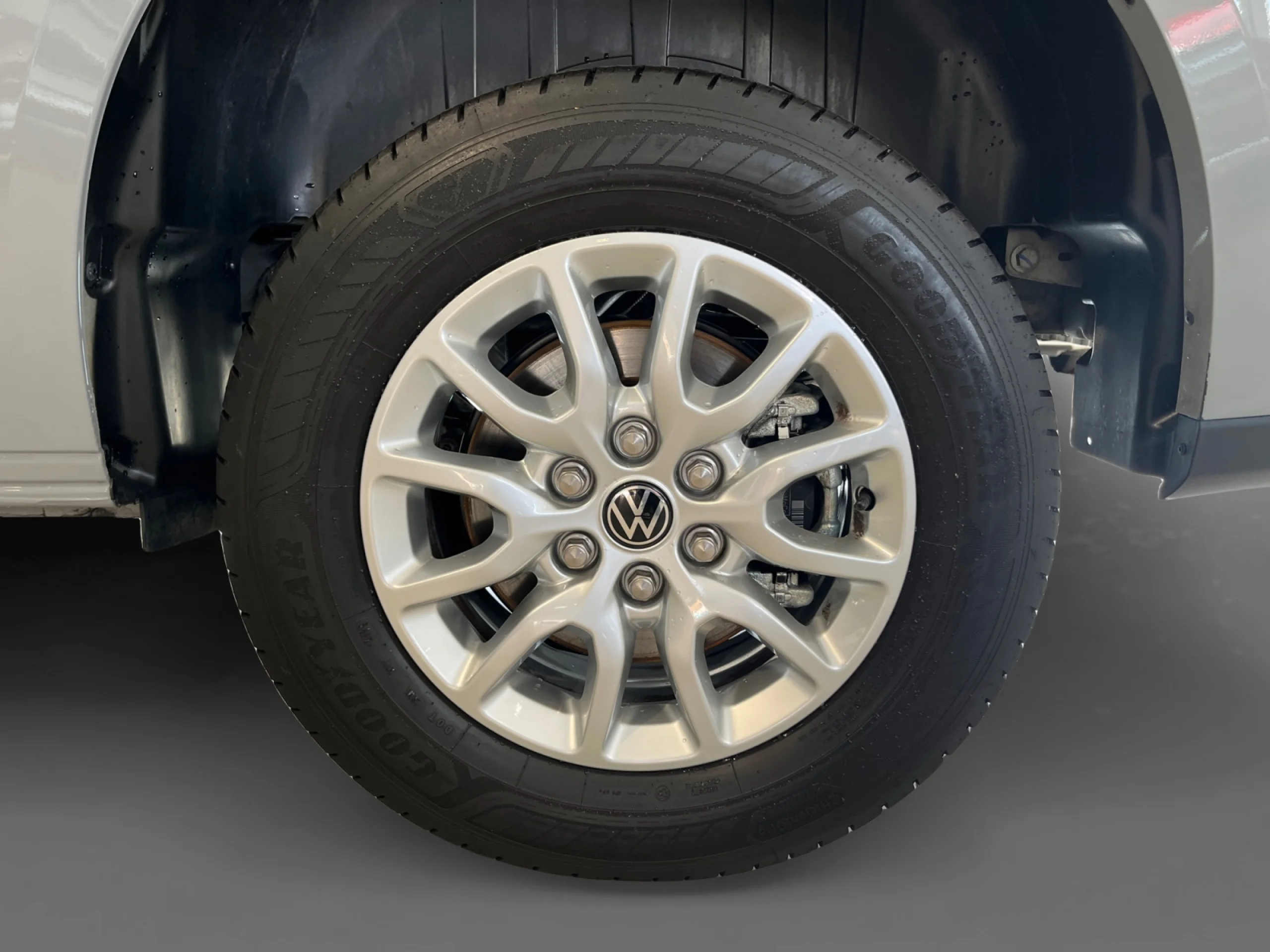 VOLKSWAGEN CARAVELLE CORTA 2.0 TDI 110 KW (150 CV) AUT 8 VEL - Foto 8