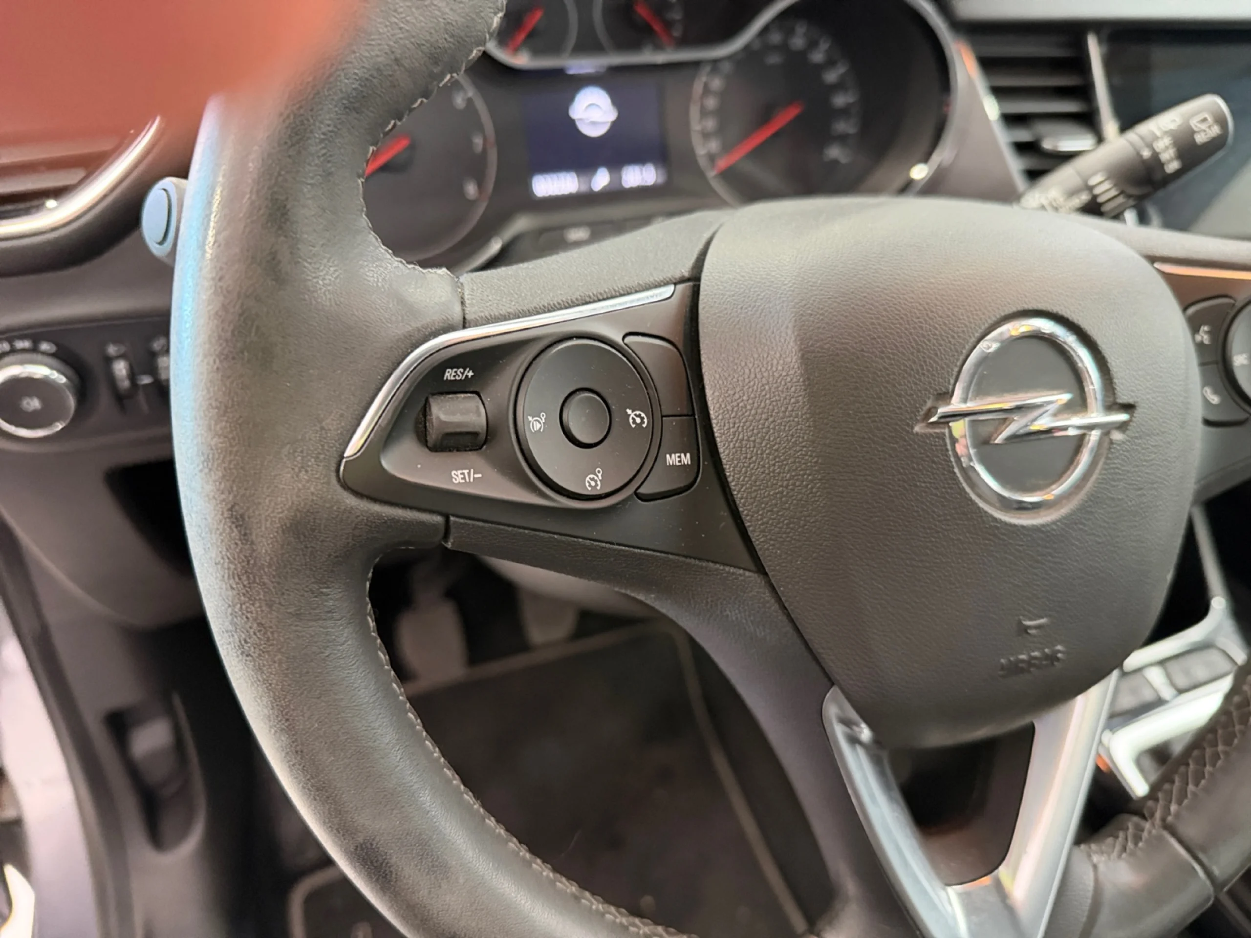 OPEL CROSSLAND 1.2 96KW (130CV) BUSINESS ELEGANCE - Foto 11